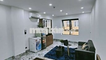 Siêu phẩm CCMN 35m2 Full đồ. máy giặt riêng mặt phố Chùa Quỳnh  