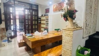 Gấp bán giảm sâu, mặt tiền Nguyễn Cảnh Chân Quận 1 - DT 43m2 6 tầng