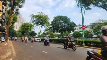 CHÍNH CHỦ BÁN SÁT MT TRƯỜNG SA P12 QUẬN 3-HXH 3TẦNG- DT41M2-GIÁ 8 TỶ  