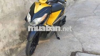 Yamaha Luvias Vàng đen