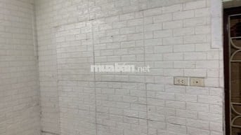 Cho thuê tầng 1 khu Tập thể C2 Vũ Ngọc Phan