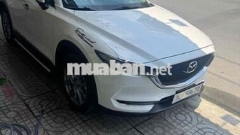 Mazda CX-5 2.0 Premium Trắng 29000 km