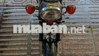 Honda CD Gù Đen