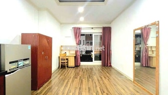 STUDIO BAN CÔNG- HÒA HƯNG Q10- THANG MÁY- FREE XE -NỘI THẤT NHƯ HÌNH