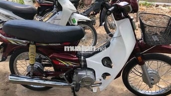 Honda Dream Đỏ trắng