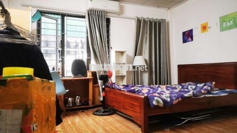 cần nhượng lại phòng ở thị trấn văn điển khép kín