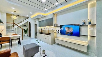 nhà xây mới Bạch Đằng 3 tầng full nội thất 5ty980tl