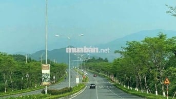 Bán lô góc MT đường 7m5 lề 4m vị trí kinh doanh