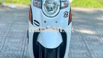 Scoopy 2020 Trắng đen biển 43. Trả trước 10TR