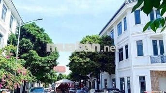 nhà 1 trệt 2 lầu 4p ngủ, Cách ngã 6 An Phú 1,5km,đường 10m vỉa hè 4m