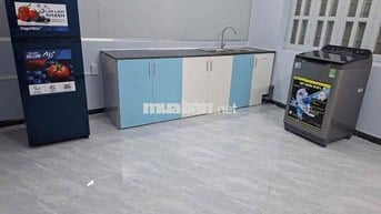 cho thuê mặt tiền Tạ Quang Bửu diện tích 40 mét thoáng mát có đầy đủ