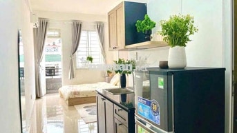 CHO THUÊ PHÒNG TRỌ GẦN HOÀNG SA, BAN CÔNG ĐÓN NẮNG, VIEW ĐẸP MÊ LY