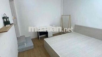 Cho Thuê Nguyên Căn Mặt Tiền Quận 10 35M2 4 Tầng chỉ 25 Triệu