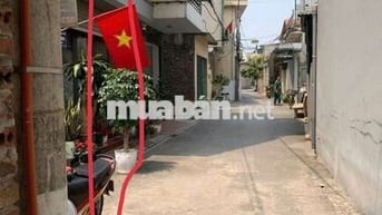 45m full thổ cư,trung tâm Trâu Quỳ, Gia Lâm .7chỗ ra vào, giá 4,850ty
