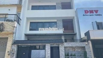 Cho thuê Biệt Thự 1 hầm 4 lầu có thang máy làm VPcty khu BT Bên Sông