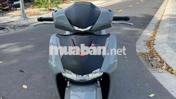 Honda SH 160 ABS 2026 Xám 284 km. em bao ra tên
