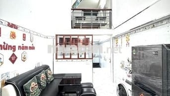 BÁN NHÀ HẺM 2221 HUỲNH TẤN PHÁT– THIẾT KẾ TẦNG LỬNG THÔNG THOÁNG