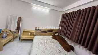 cho thuê nhà quận 11,  8 triệu 3PN đầy đủ nội thất