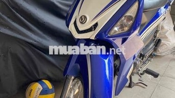 Xe máy 50cc Xanh trắng