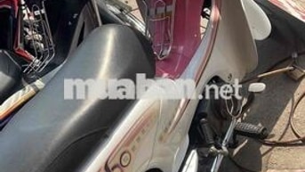 SYM Angela 50 Trắng hồng