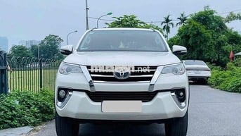 Toyota Fortuner 2017 Form mới Trắng