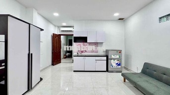 Phòng Studio Thang Máy Trung Tâm Q3