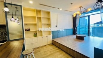 Cho Thuê Căn Hộ CC Vinhomes CentralPark Landmark 81: 70m2 25Củ