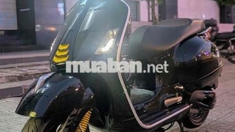 GTS SuperTech 300 Màu Đen 03/2020