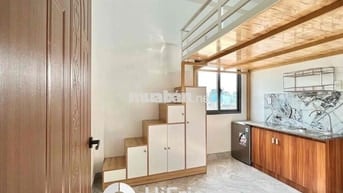 Siêu phẩm Duplex cửa sổ trời thang máy Gần Trung tâm , Sát Q5 Q10
