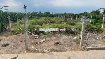 Bán đất tại Ấp cầu Ông Bụi, giá cực chất 390 triệu, DT 200m2, view đẹp