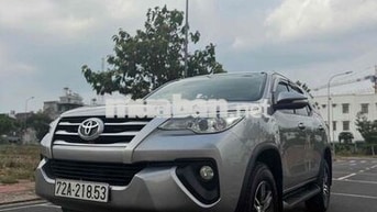 Toyota Fortuner 2017 Bạc 140000 km