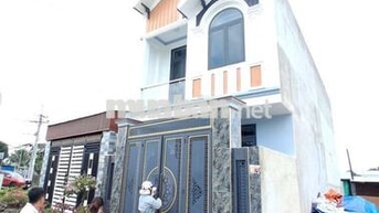nhà bán 1 Trệt 1 Lầu. 5X20 thổ cư, mới Xây , Xã phước Vĩnh an  