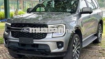 Ford Everest Platinum 2.3L