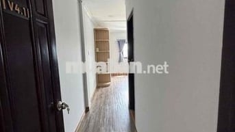 Chính chủ cho thuê căn hộ ngay mặt tiền đường Tạ Quang Bửu