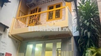 Cho thuê nhà nguyên căn 2 phòng ngủ 1 trệt 1 lầu 