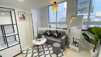 PHÒNG ĐẸP CÓ THANG MÁY - TỰ DO GẦN CHỢ BÀ CH