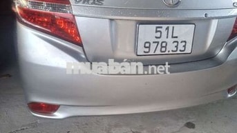 Toyota Vios màu Bạc 5 chỗ
