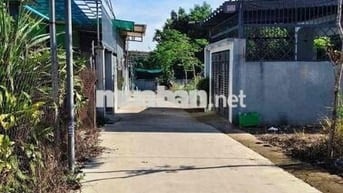 lô đất đối diện trường trịnh hoài đức và trường IGC