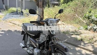 Honda Dream màu Nâu