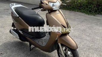 Honda Lead màu Nâu