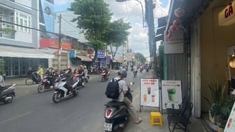 Nhà nguyên căn 4 tầng mặt tiền Lê Hoàng Phái Gò Vấp DTSD 489m2