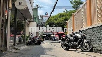 BÁN NHÀ HẼM XE HƠI 6M CMT8 P11 QUẬN 3 DT 3 x 9 27m2 2 TẦNG GIÁ 5.2 TỶ