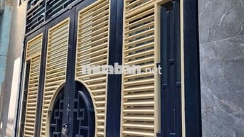 NHÀ MỚI PHÁP LÝ ĐẦY ĐỦ GẦN TRƯỜNG HỌC ,CHỢ
