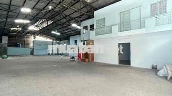 Kho xưởng cho thuê quận Bình Tân, 700m2, container đậu cửa
