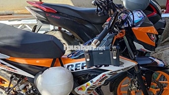 Honda Sonic 150R 2022 Cam trắng đen