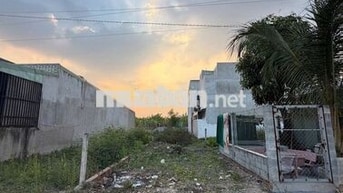E CÒN 1 LÔ ĐẤT CHÍNH CHỦ NỀN 152M2,  SHR  THỔ CƯ. NGAY CẦU TÂN TRIỀU.