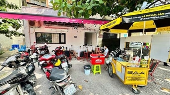 Sang quán cafe trường sa mặt bằng rộng, lề đường lớn, view đẹp, giá rẻ