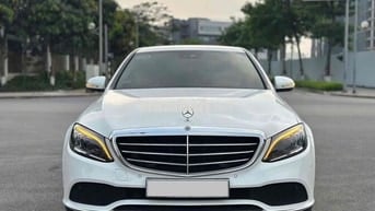 Mercedes-Benz C200 Exclusive 2021 Trắng cực đẹp