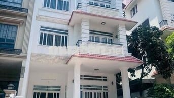💥 Cho Thuê Biệt Thự  KỀ GÓC KDC Him Lam Q7, 700m2, Mới, Có Thang Máy,