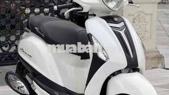 Yamaha Grande màu Trắng
